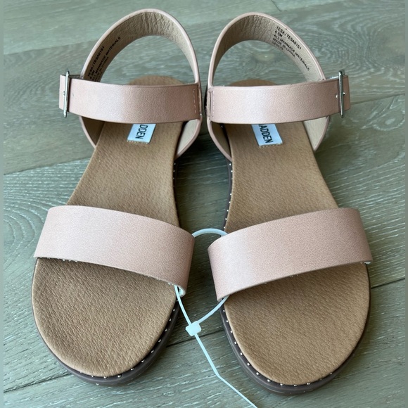 Steve Madden Tesa Slingback Sandal in Blush - Picture 5 of 6